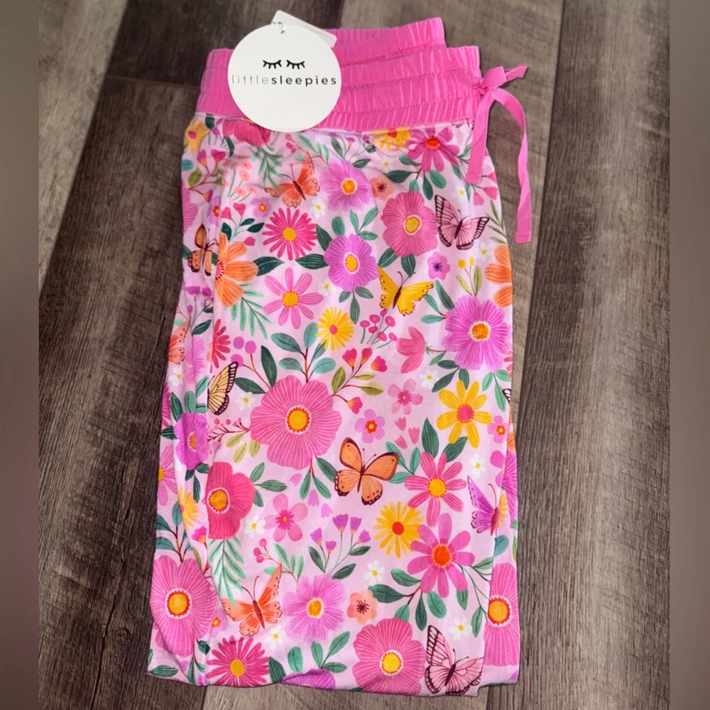 🦋🌼 Little Sleepies Pink Butterfly Blooms Women’s Small Cuffed Pajama Bottoms NWT - Picture 1 of 10